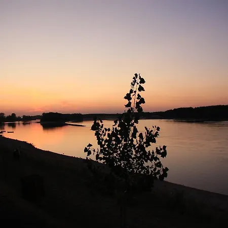 בית הארחה Duna Panorama Panzio Gönyů